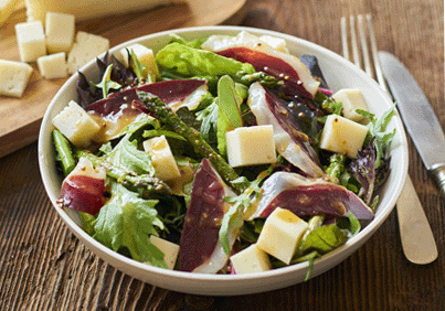 Salade printanière à la Tomme Catalane AOP
